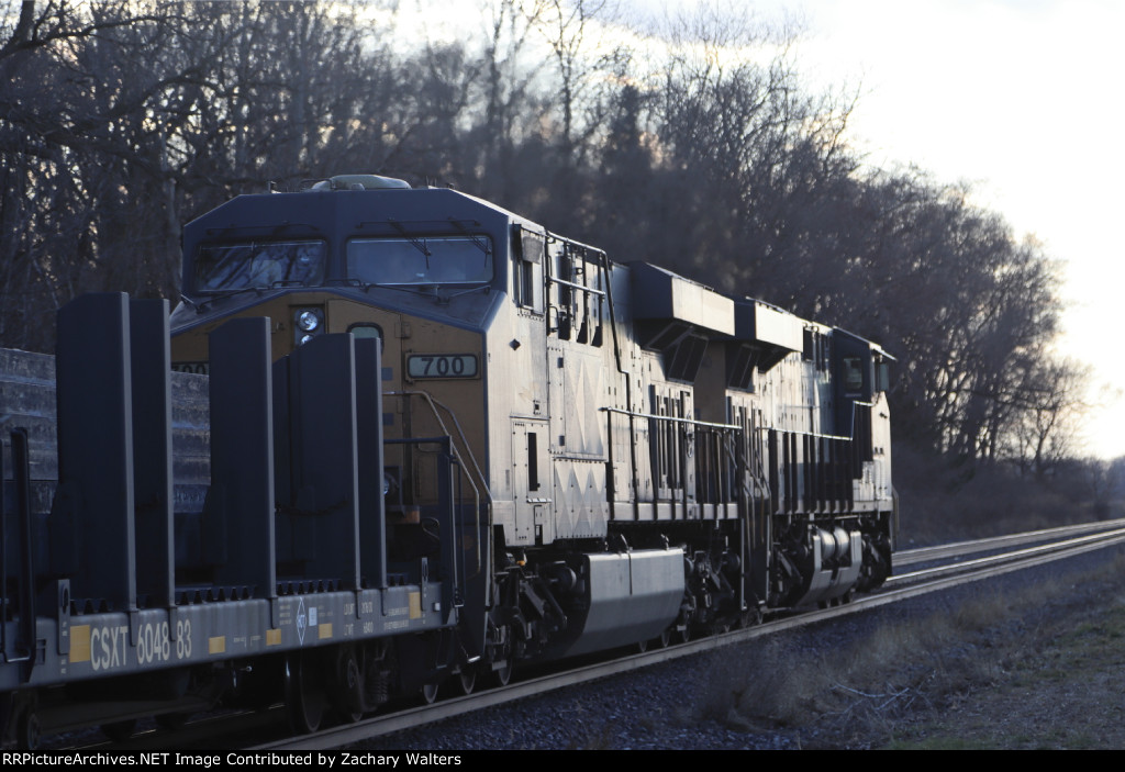 CSX 700